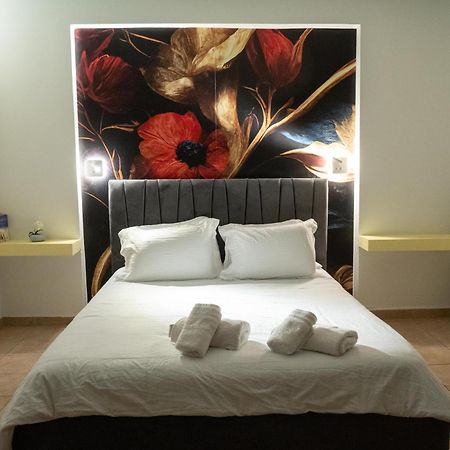 The Whole Packet A5 Center With Parking Apartment ลาริซา ภายนอก รูปภาพ